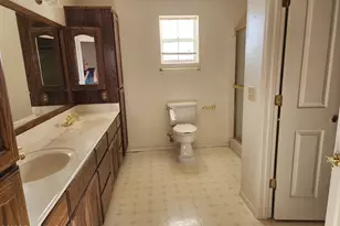 3601 N Valley View Dr, Prescott Valley, AZ 86314 - Photo 8