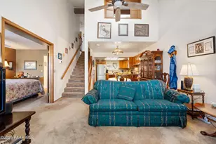 212 Creekside Cir, Prescott, AZ 86303 - Photo 8