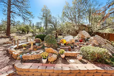 212 Creekside Circle #2c, Prescott, AZ 86303 - Photo 2