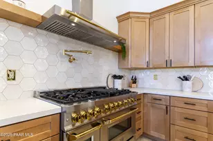 5740 W Johnny Mullins Dr, Prescott, AZ 86305 - Photo 10