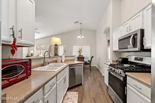 7397 E Mountain Dr, Prescott Valley, AZ 86315 - Photo 14