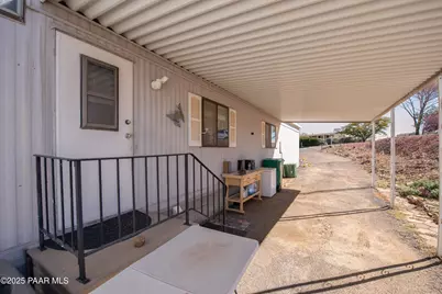 1092 N Swiss Street, Dewey-Humboldt, AZ 86327 - Photo 16
