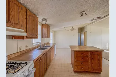 2410 N Sioux Drive, Chino Valley, AZ 86323 - Photo 6