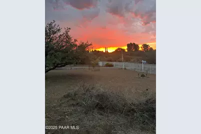 13686 S Burton Road, Mayer, AZ 86333 - Photo 38