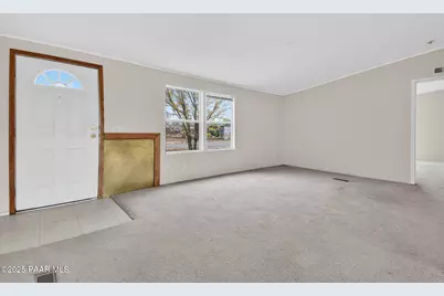 390 Lobo Lane, Chino Valley, AZ 86323 - Photo 6