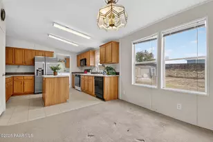 390 Lobo Ln, Chino Valley, AZ 86323 - Photo 12