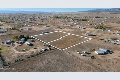 022S W Ranch House Road, Paulden, AZ 86334 - Photo 10