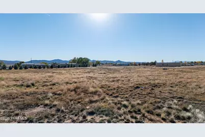 845 W Ranch House Road, Paulden, AZ 86334 - Photo 16