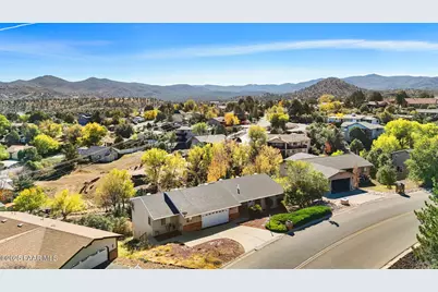 815 Sunrise Boulevard, Prescott, AZ 86301 - Photo 2