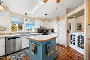 905 Johnson Ln, Chino Valley, AZ 86323 - Photo 12