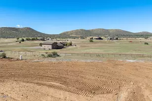 001 Ember Ln, Prescott Valley, AZ 86315 - Photo 20