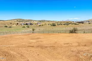 001 Ember Ln, Prescott Valley, AZ 86315 - Photo 22