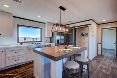 26927 N Chicory Way, Paulden, AZ 86334 - Photo 18