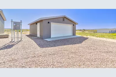 26827 N Chicory Way, Paulden, AZ 86334 - Photo 4