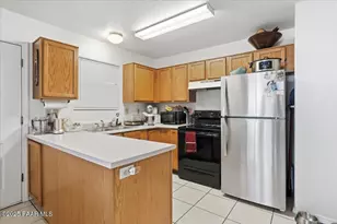 7175 E Thrush Ln, Prescott Valley, AZ 86314 - Photo 10