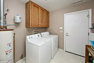 10833 E Oxbow Dr, Dewey-Humboldt, AZ 86327 - Photo 14