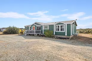 17355 Royal Bey Dr, Dewey-Humboldt, AZ 86327 - Photo 4