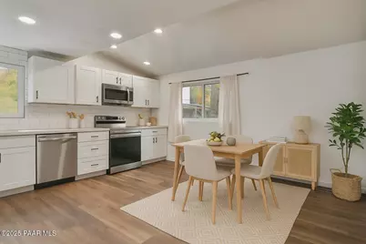 415 Comfort Avenue, Prescott, AZ 86301 - Photo 14