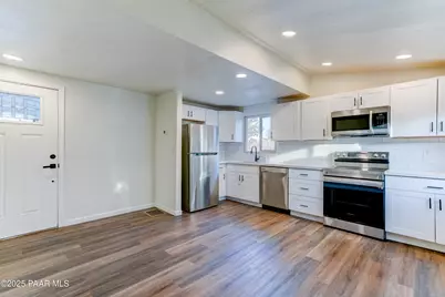 415 Comfort Avenue, Prescott, AZ 86301 - Photo 4