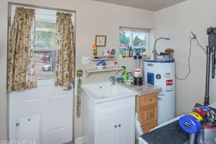 16830 W West Way, Yarnell, AZ 85362 - Photo 22