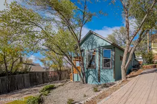 214 E Goodwin St, Prescott, AZ 86303 - Photo 4
