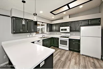 7625 E Paseo Hermoso, Prescott Valley, AZ 86314 - Photo 4
