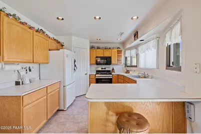5143 N Desert Lane, Prescott Valley, AZ 86314 - Photo 10