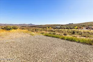 12376 E Prescott Dells Rnch Rd, Dewey-Humboldt, AZ 86327 - Photo 30