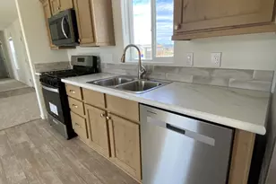 215 W Venice Way, Paulden, AZ 86334 - Photo 8