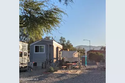 33900 S Old Black Canyon Highway #13, Black Canyon City, AZ 85324 - Photo 28