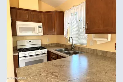 33900 S Old Black Canyon Highway #13, Black Canyon City, AZ 85324 - Photo 4