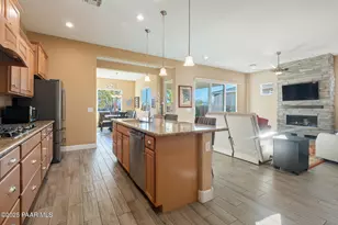 12721 E De La Cruz St, Dewey-Humboldt, AZ 86327 - Photo 10