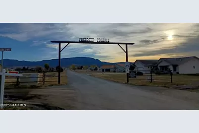 11180 N Out Of The Way Place, Prescott Valley, AZ 86315 - Photo 1