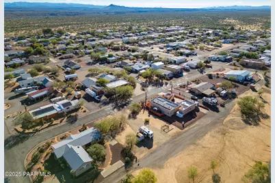 30654 Sun Rider Way, Congress, AZ 85332 - Photo 20