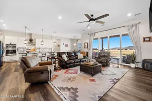 9820 N Echo Rdg Cir, Prescott Valley, AZ 86315 - Photo 6