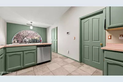 11873 E Turquoise Circle, Dewey-Humboldt, AZ 86327 - Photo 20