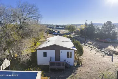 102 E Bayberry Drive, Paulden, AZ 86334 - Photo 6