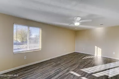 102 E Bayberry Drive, Paulden, AZ 86334 - Photo 10