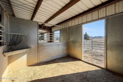 8725 E Spurr Lane, Prescott Valley, AZ 86315 - Photo 46