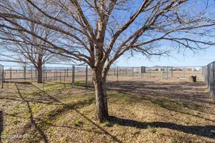 8725 E Spurr Ln, Prescott Valley, AZ 86315 - Photo 28