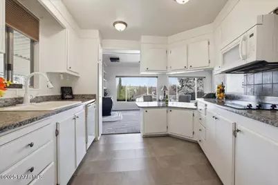 3155 Amherst Drive, Prescott, AZ 86301 - Photo 12
