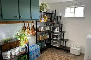 30653 W Basconia Ln, Seligman, AZ 86337 - Photo 22