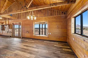 9797 W Rocky Rabbit Rd, Ash Fork, AZ 86320 - Photo 10
