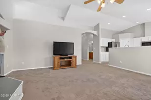 7164 N Viewscape Dr, Prescott Valley, AZ 86315 - Photo 12