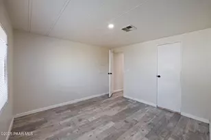 9037 E Rancho Vista Dr, Prescott Valley, AZ 86314 - Photo 18