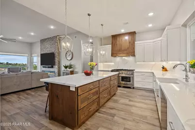 1206 Cloud Cliff Pass, Prescott Valley, AZ 86314 - Photo 8