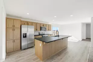 3311 W Cherry Blossom Ln, Paulden, AZ 86334 - Photo 8