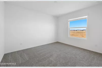 3311 W Cherry Blossom Lane, Paulden, AZ 86334 - Photo 16