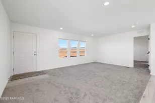 3311 W Cherry Blossom Ln, Paulden, AZ 86334 - Photo 6