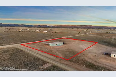 3311 W Cherry Blossom Lane, Paulden, AZ 86334 - Photo 4